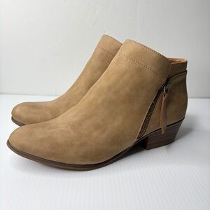 Unionbay Womens TOLEDO Fashion Faux Suede Booties Decorative Zipper Tan Size 9